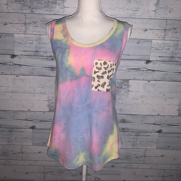 7th Ray tie dye slash back tank top with pocket - Picture 1 of 5